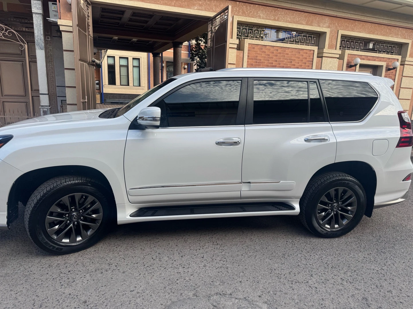 Lexus GX