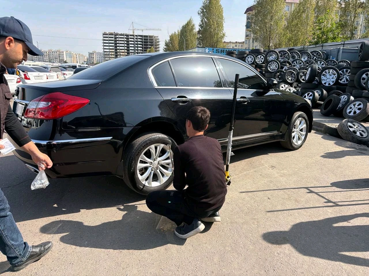 Hyundai Genesis