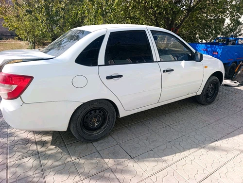 Lada (ВАЗ) Granta