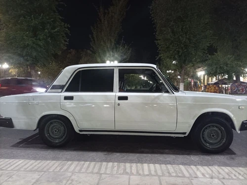 Lada (ВАЗ) 2107