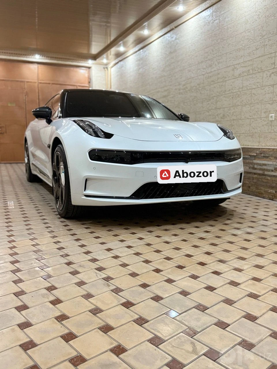 Zeekr 001