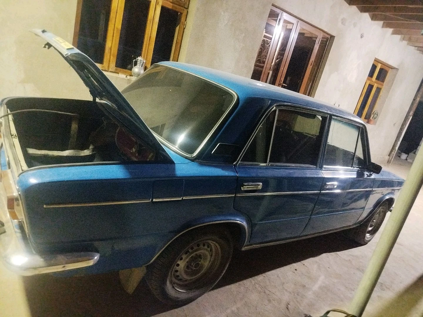 Lada (ВАЗ) 2103