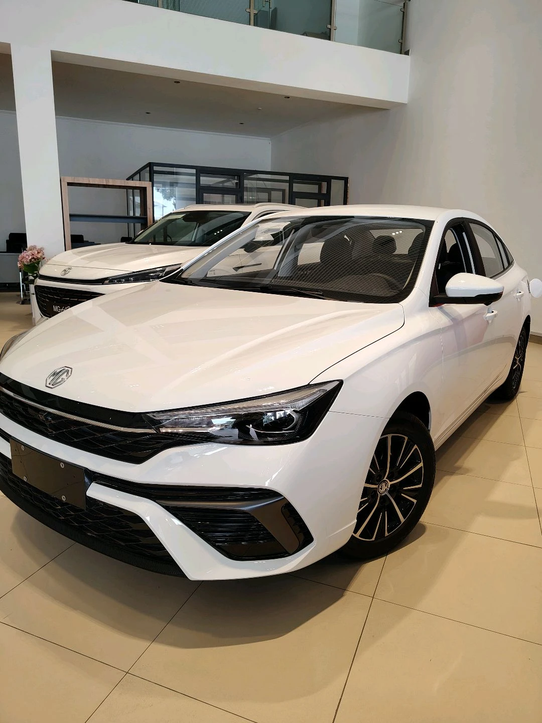 MG 5