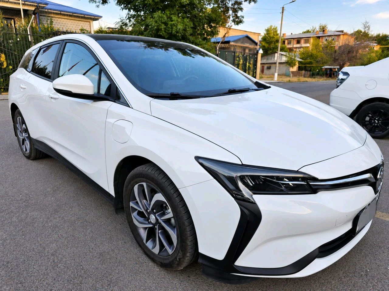 Buick Velite 6