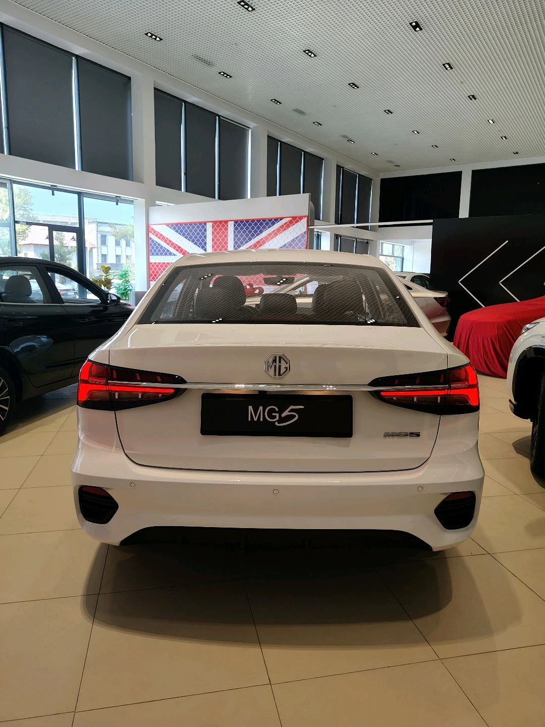 MG 5