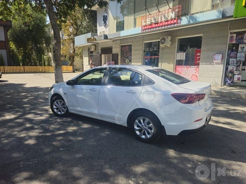 Chevrolet Onix, 2024, Toshkent
