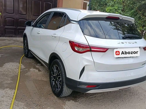 Jetour X50