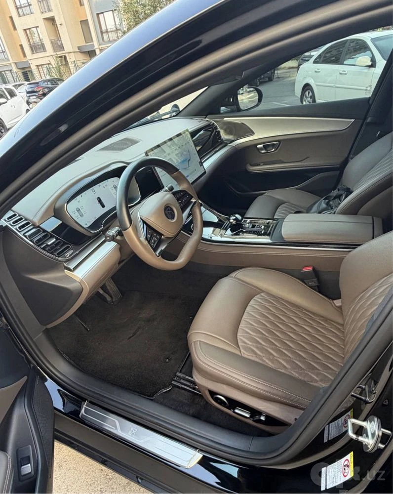 BYD Han L