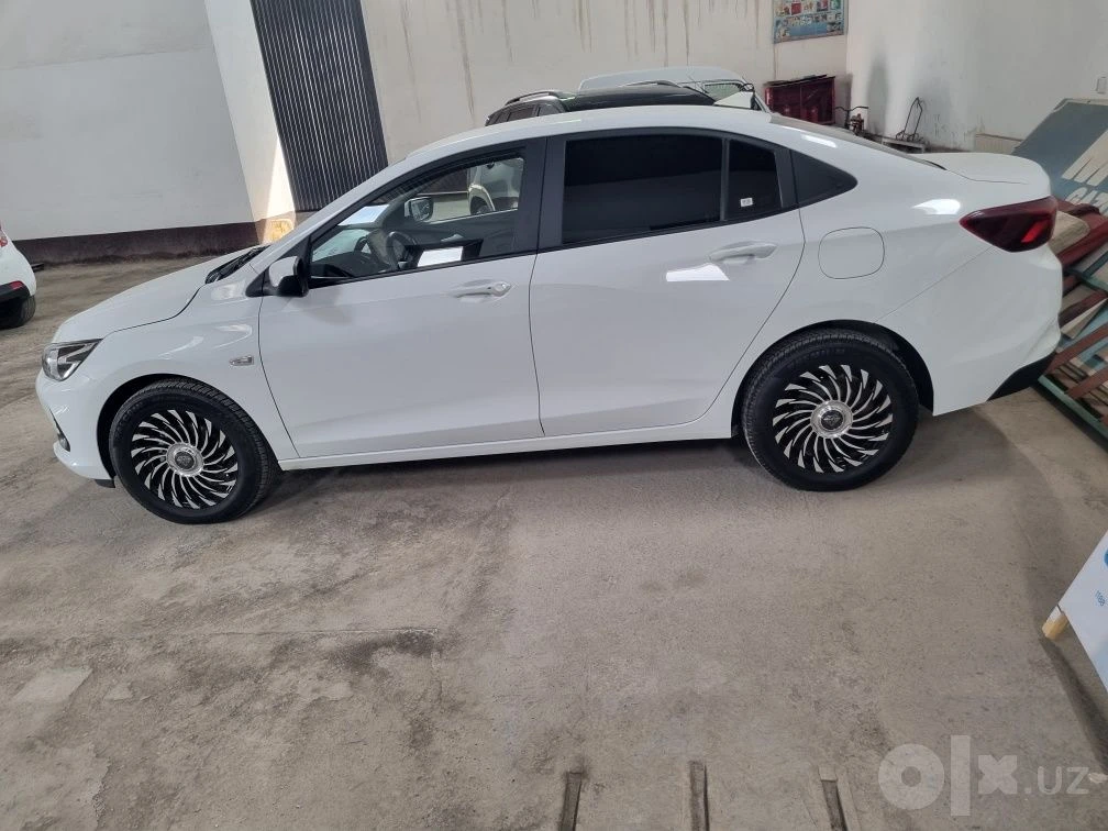 Chevrolet Onix, 2025, Buxoro – 2