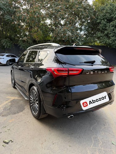 Jetour X70