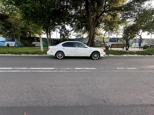Nissan Maxima