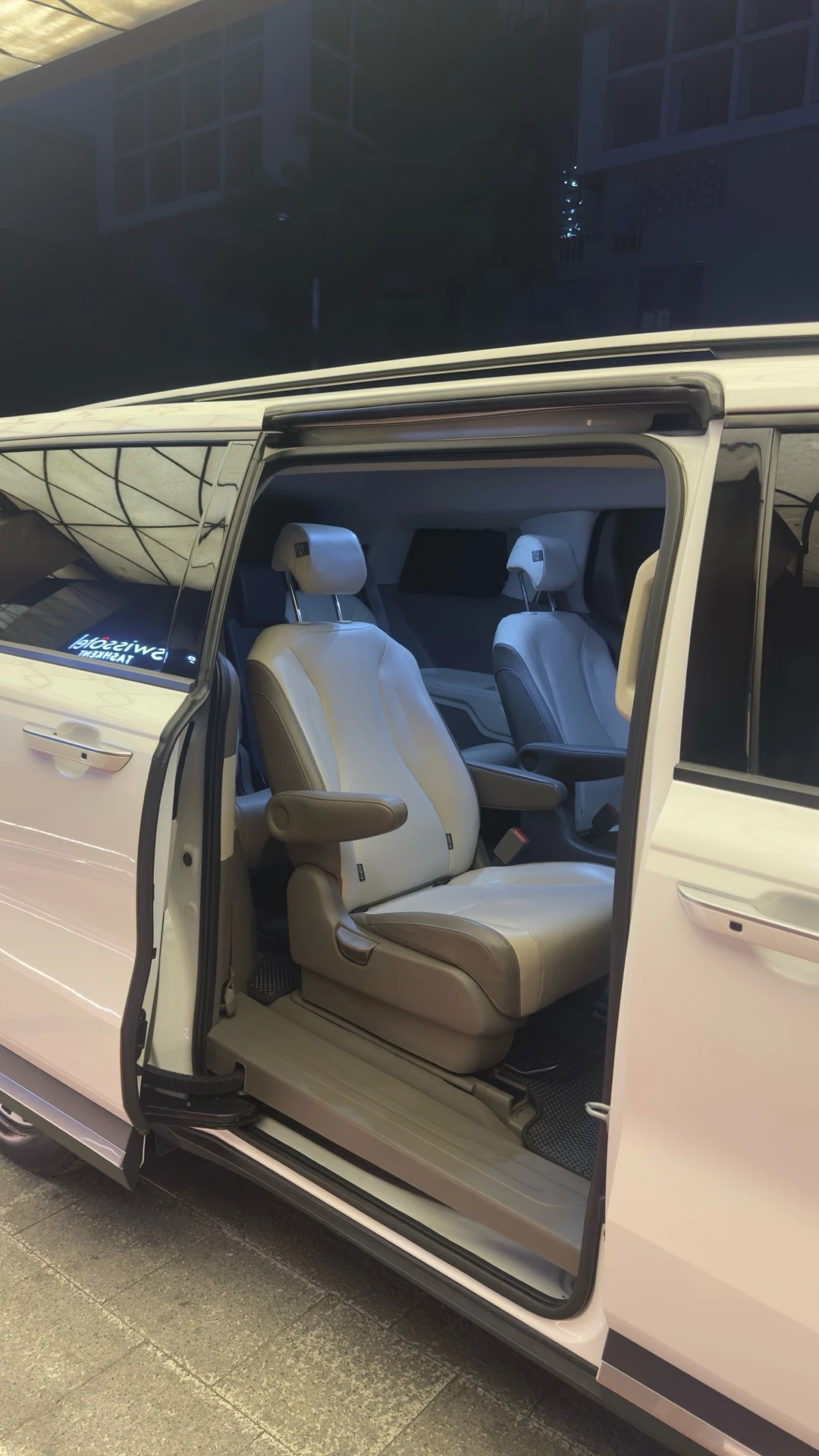 Kia Carnival, 2021, Toshkent shahri – 7